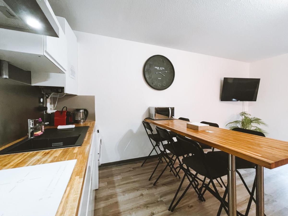 Apartment Le Dromardechois - Meuble 6 Personnes Sur Rhone - Ecolodgite