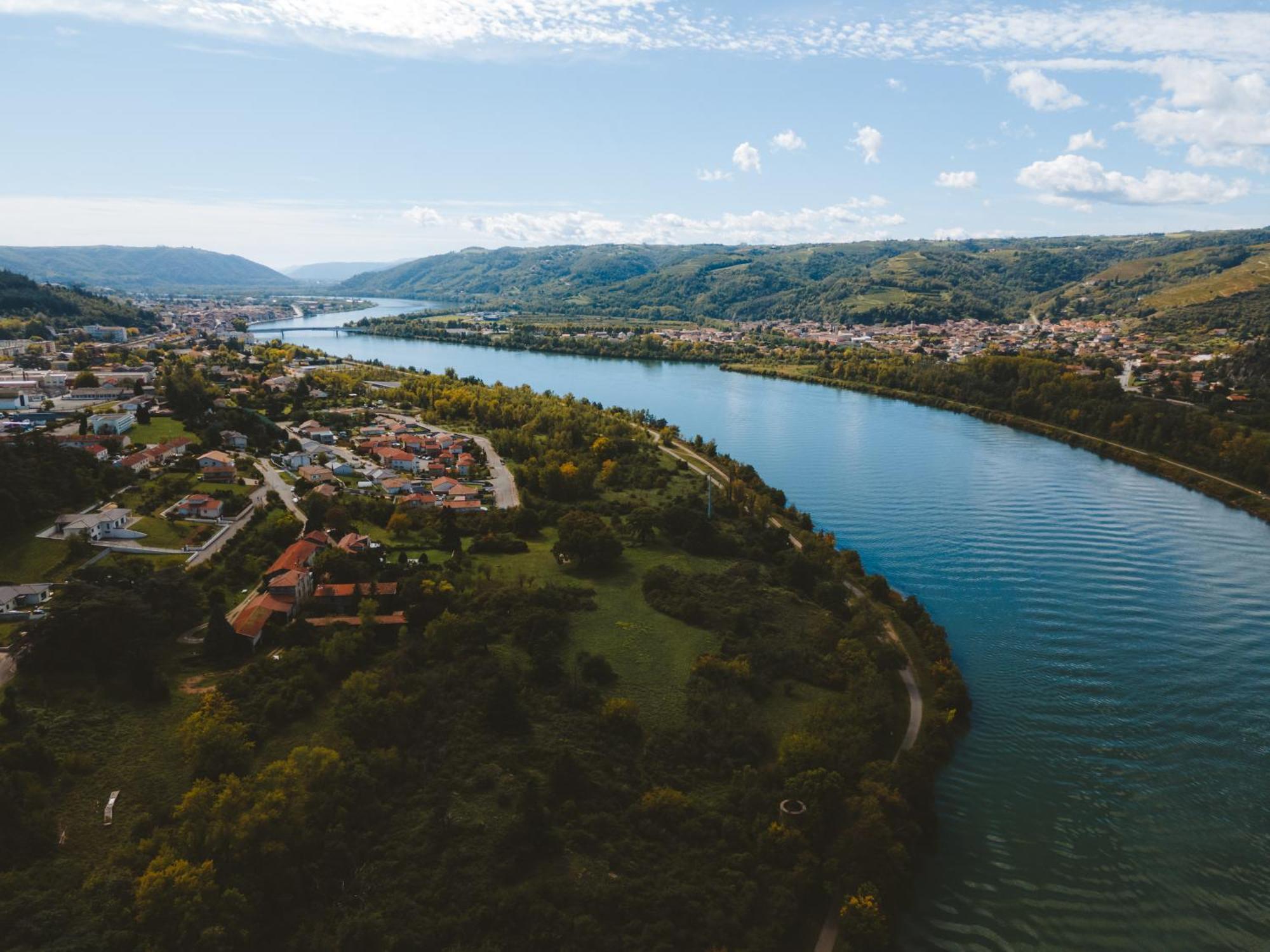 Apartment Le Dromardechois - Meuble 6 Personnes Sur Rhone - Ecolodgite